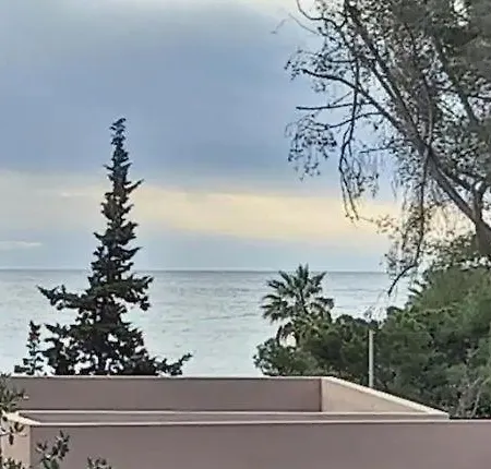 Oda ve Kahvaltı D'hotes Exceptionnelle Saint-Raphaël